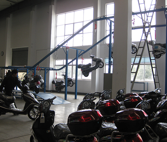 （无锡欧派）电动车成品输送悬挂线2